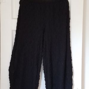 NoBlu funky cool black seersucker pants